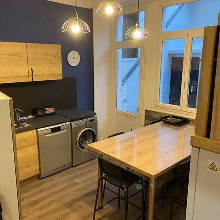 Gite De Tom Et Mag Classe 3 * Clevacances Villa Понжибо Екстериор снимка