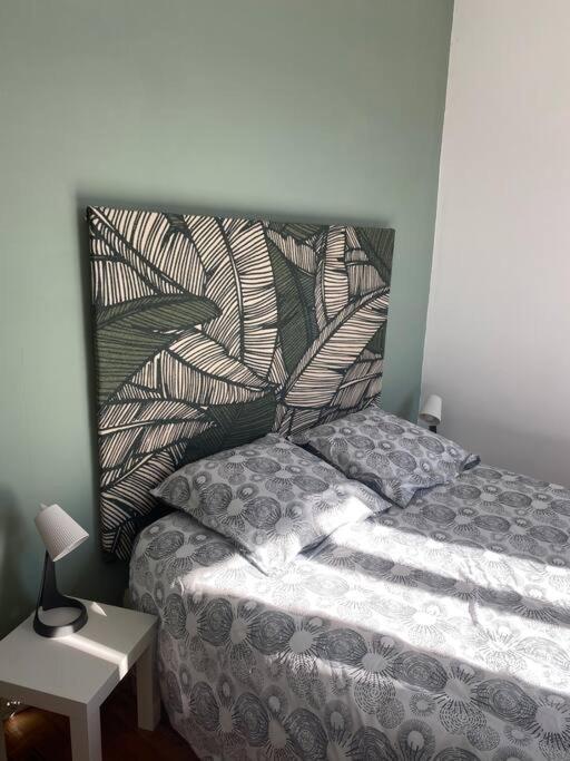 Gite De Tom Et Mag Classe 3 * Clevacances Villa Понжибо Екстериор снимка