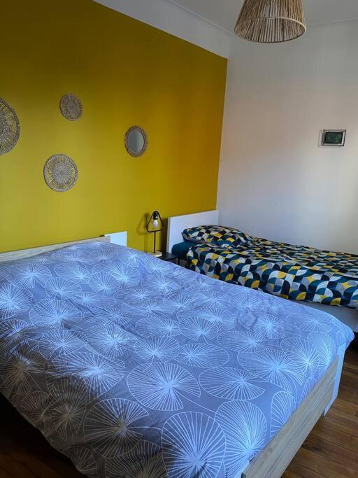 Gite De Tom Et Mag Classe 3 * Clevacances Villa Понжибо Екстериор снимка